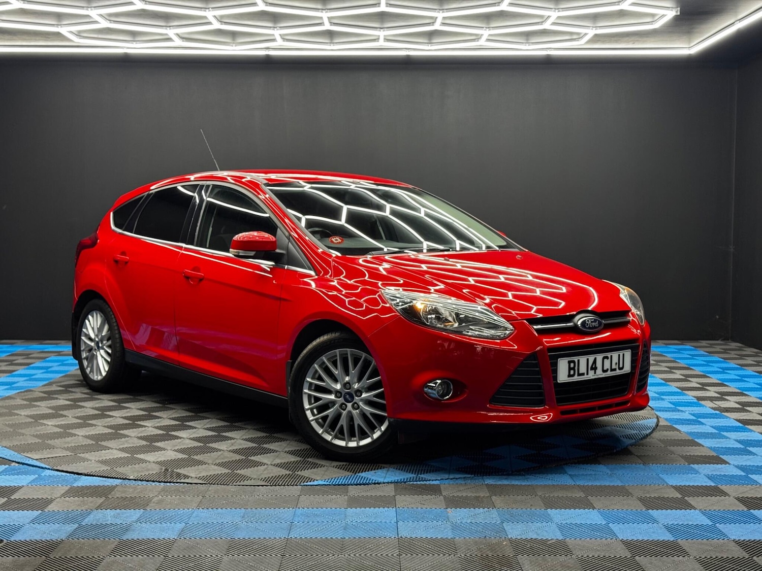 Used Ford Focus for sale - 76550500: Photo 1