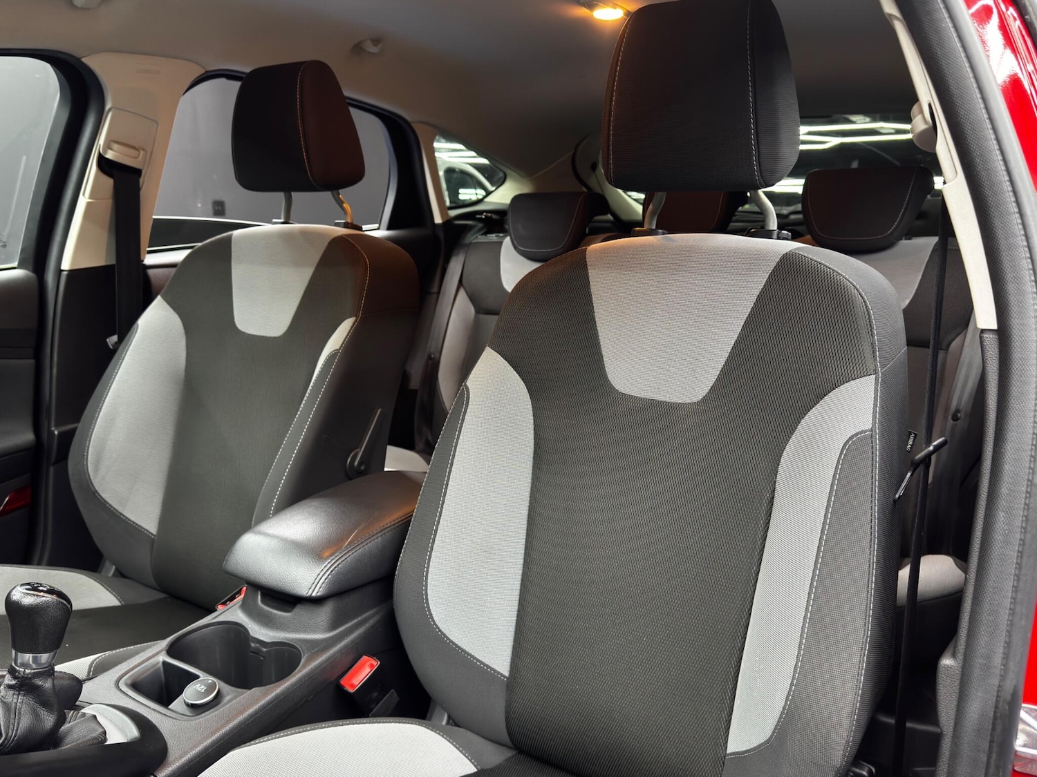 Used Ford Focus for sale - 76550500: Photo 14