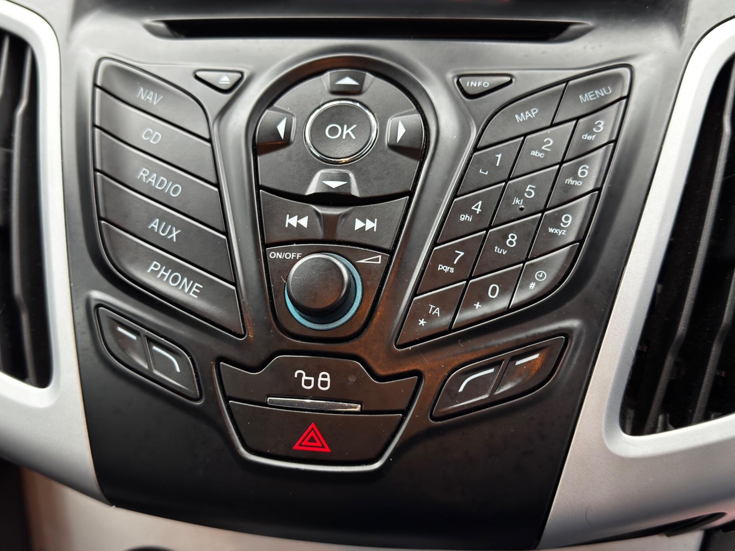 Used Ford Focus for sale - 76550500: Photo 28