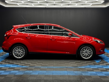 Used Ford Focus 2014 for sale - 76550500: Photo