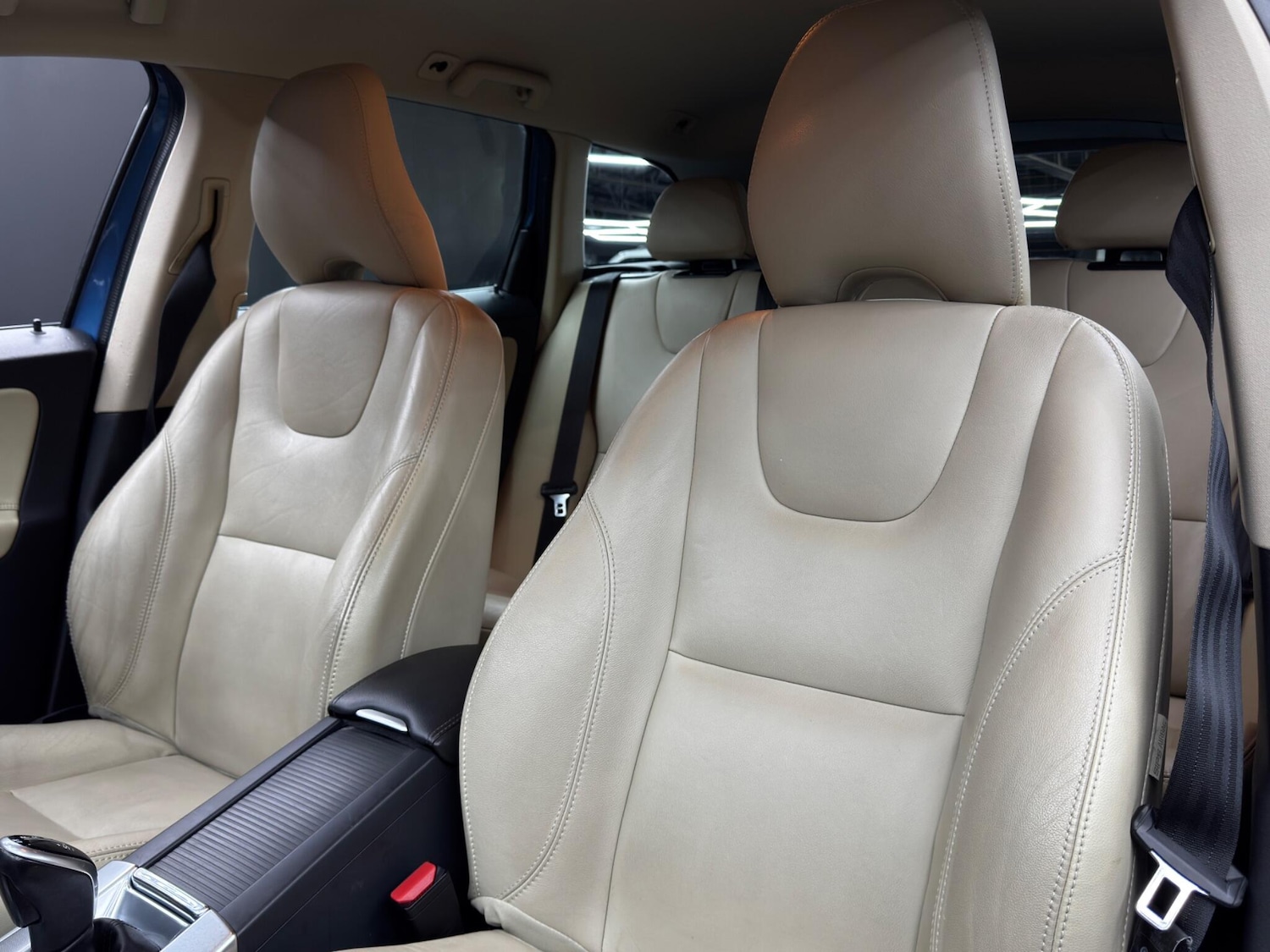 Used Volvo XC60 2017 for sale - 78184352: Photo 14