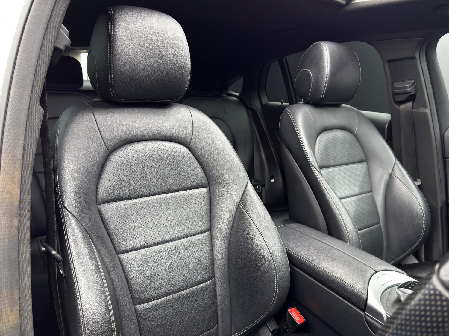 Used Mercedes-Benz GLC for sale - 77586677: Photo 12