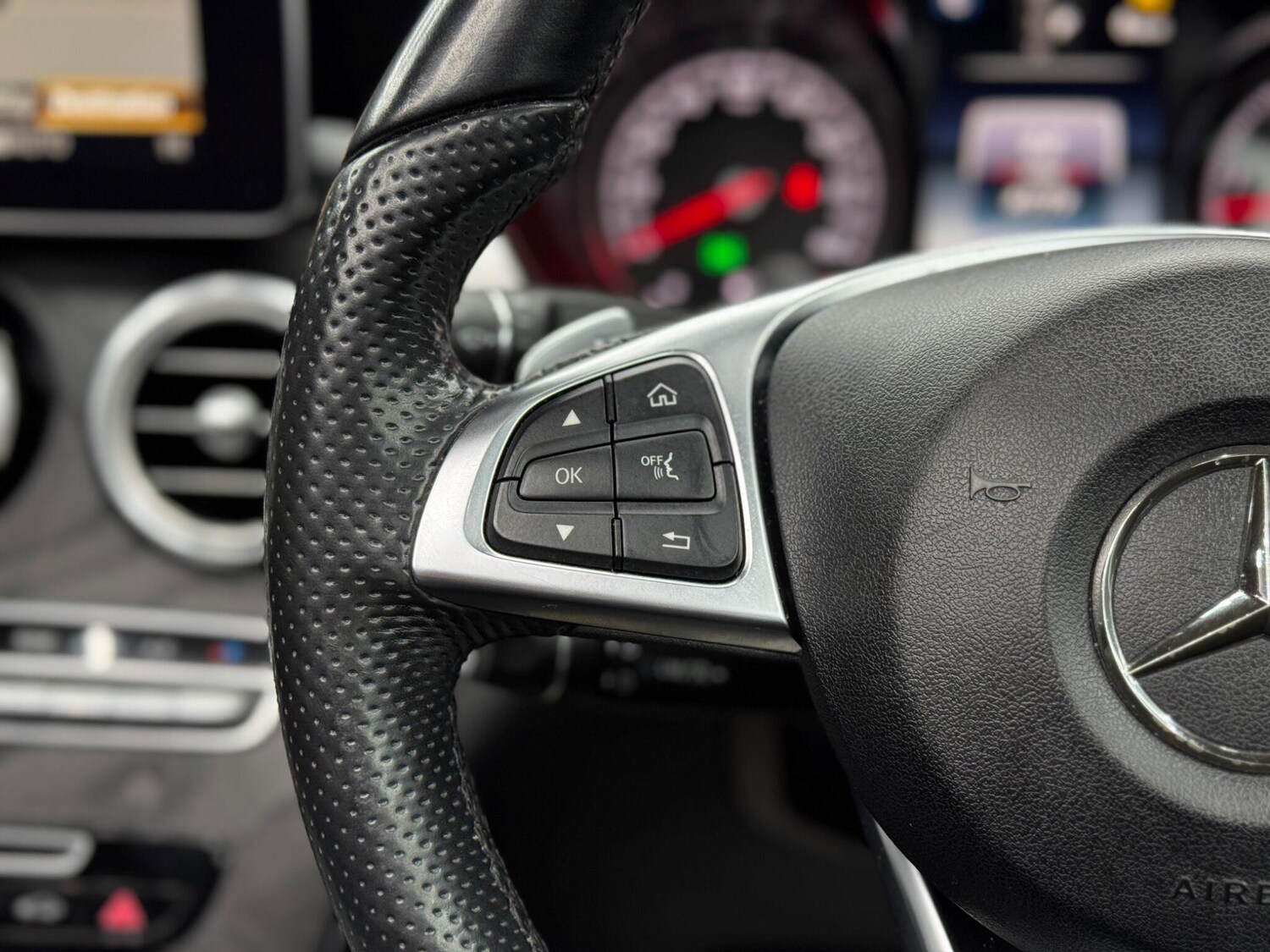 Used Mercedes-Benz GLC for sale - 77586677: Photo 20