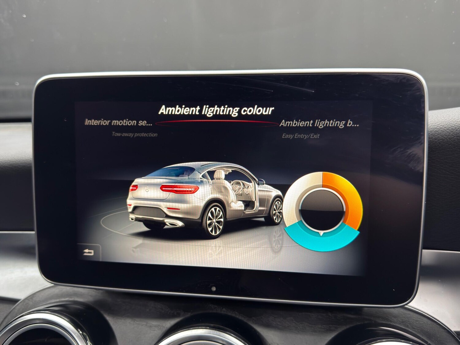 Used Mercedes-Benz GLC for sale - 77586677: Photo 32