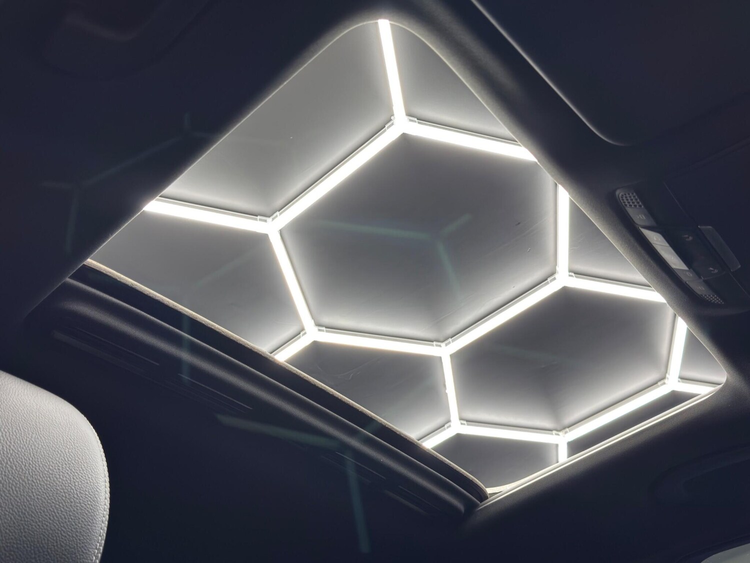 Used Mercedes-Benz GLC for sale - 77586677: Photo 35