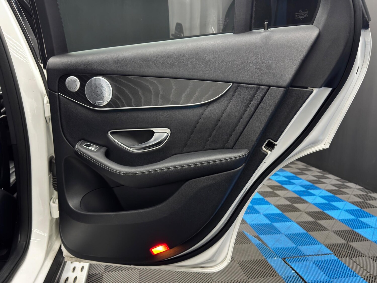 Used Mercedes-Benz GLC for sale - 77586677: Photo 44