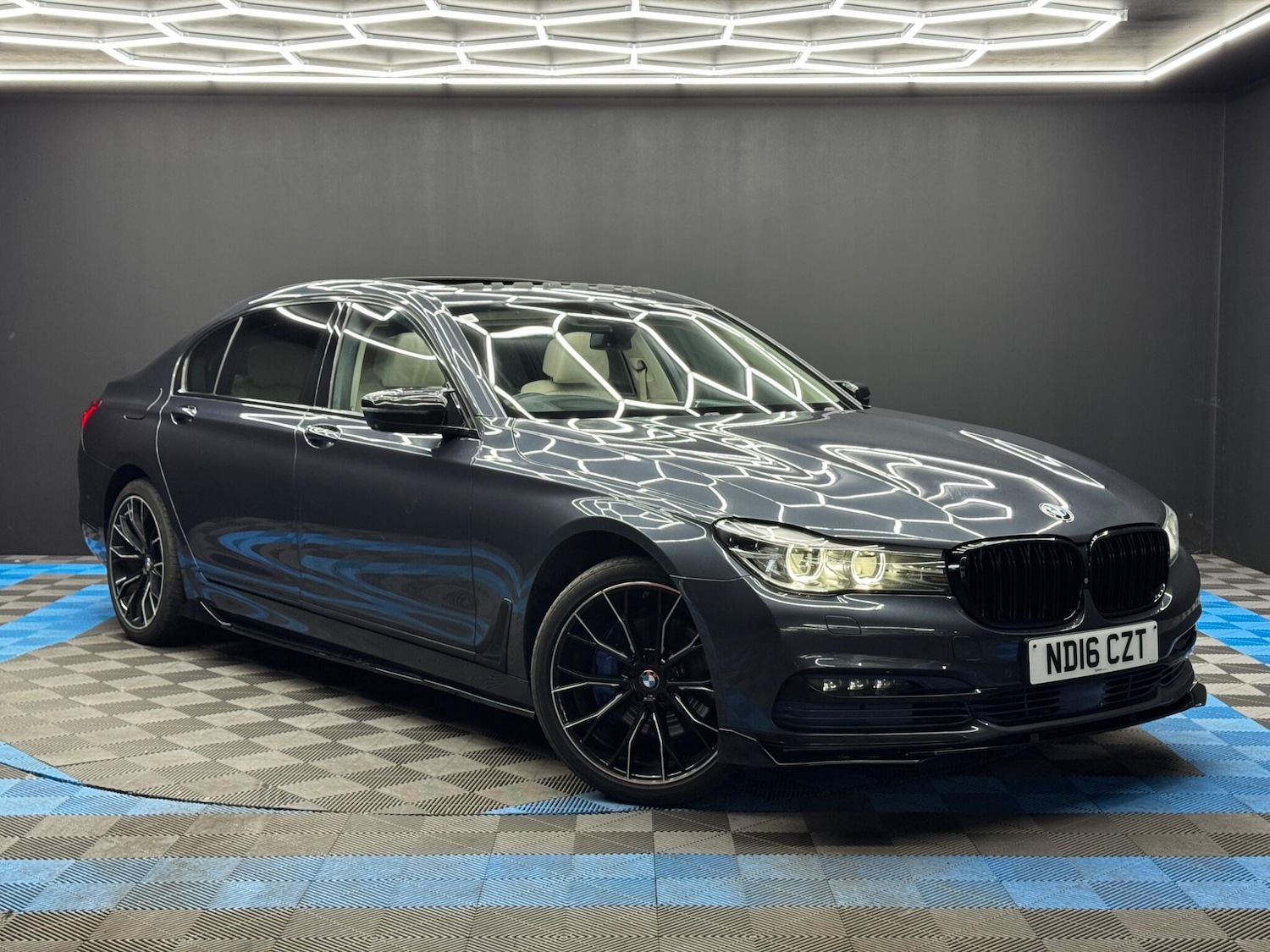 Used BMW 7 Series 2016 for sale - 77738557: Photo 1