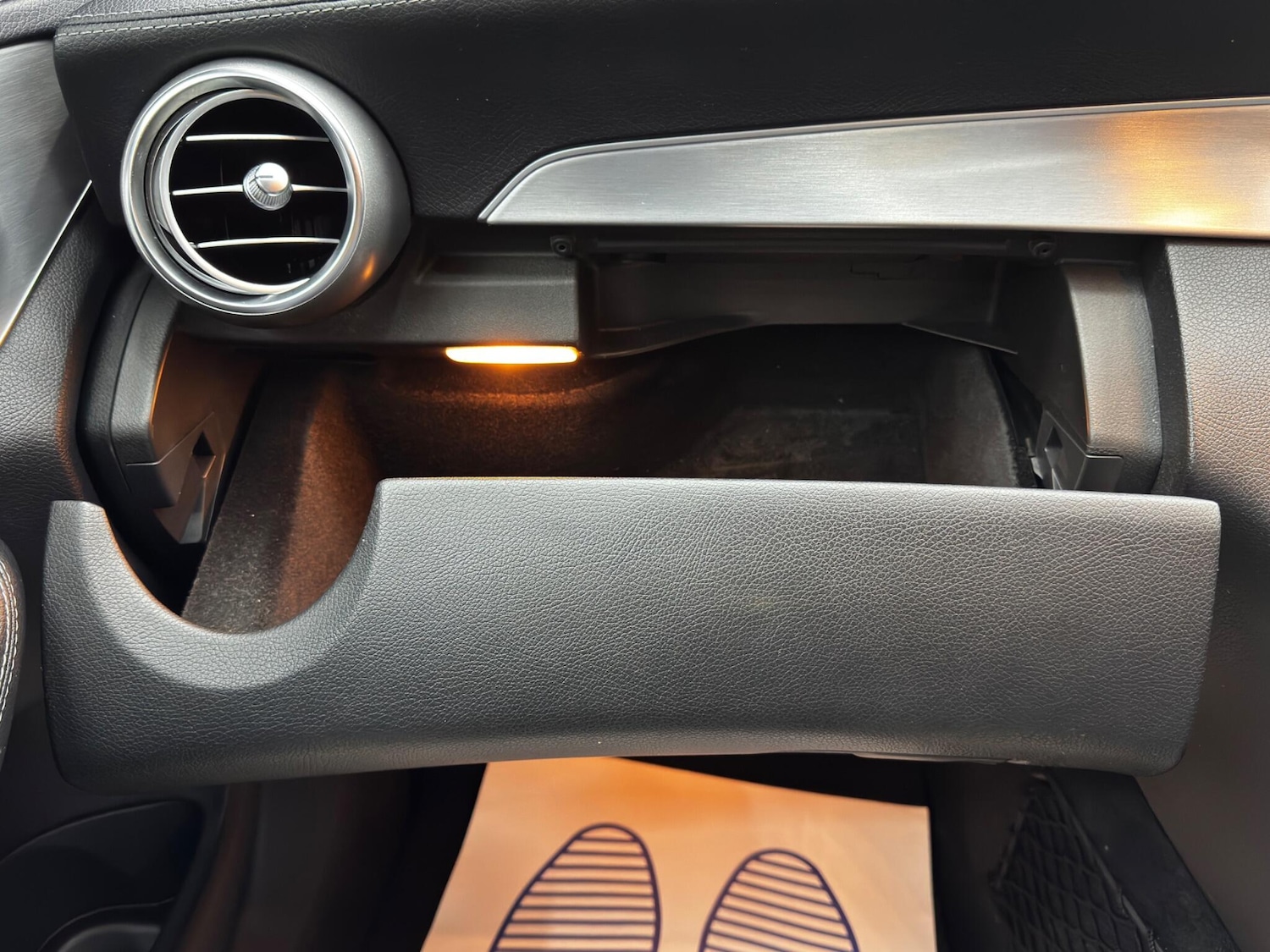 Used Mercedes-Benz C Class 2015 for sale - 76839969: Photo 34