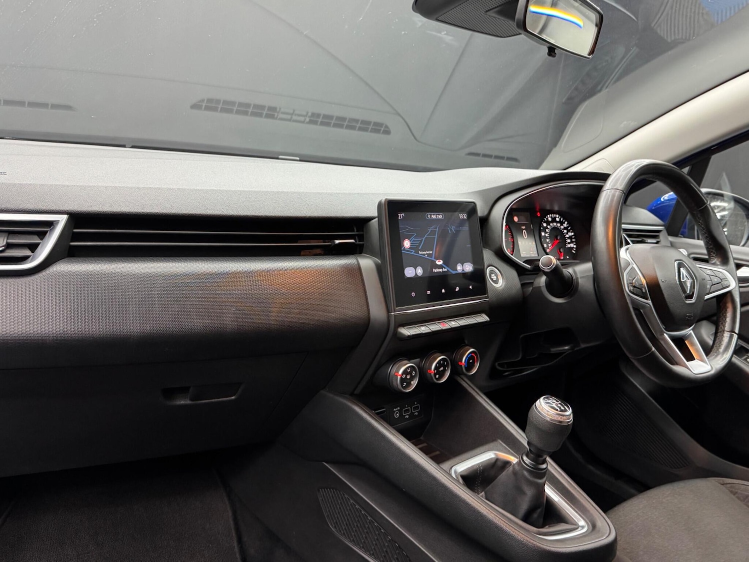 Used Renault Clio 2020 for sale - 76151626: Photo 11