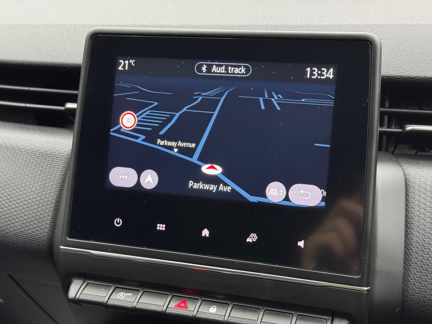 Used Renault Clio 2020 for sale - 76151626: Photo 27