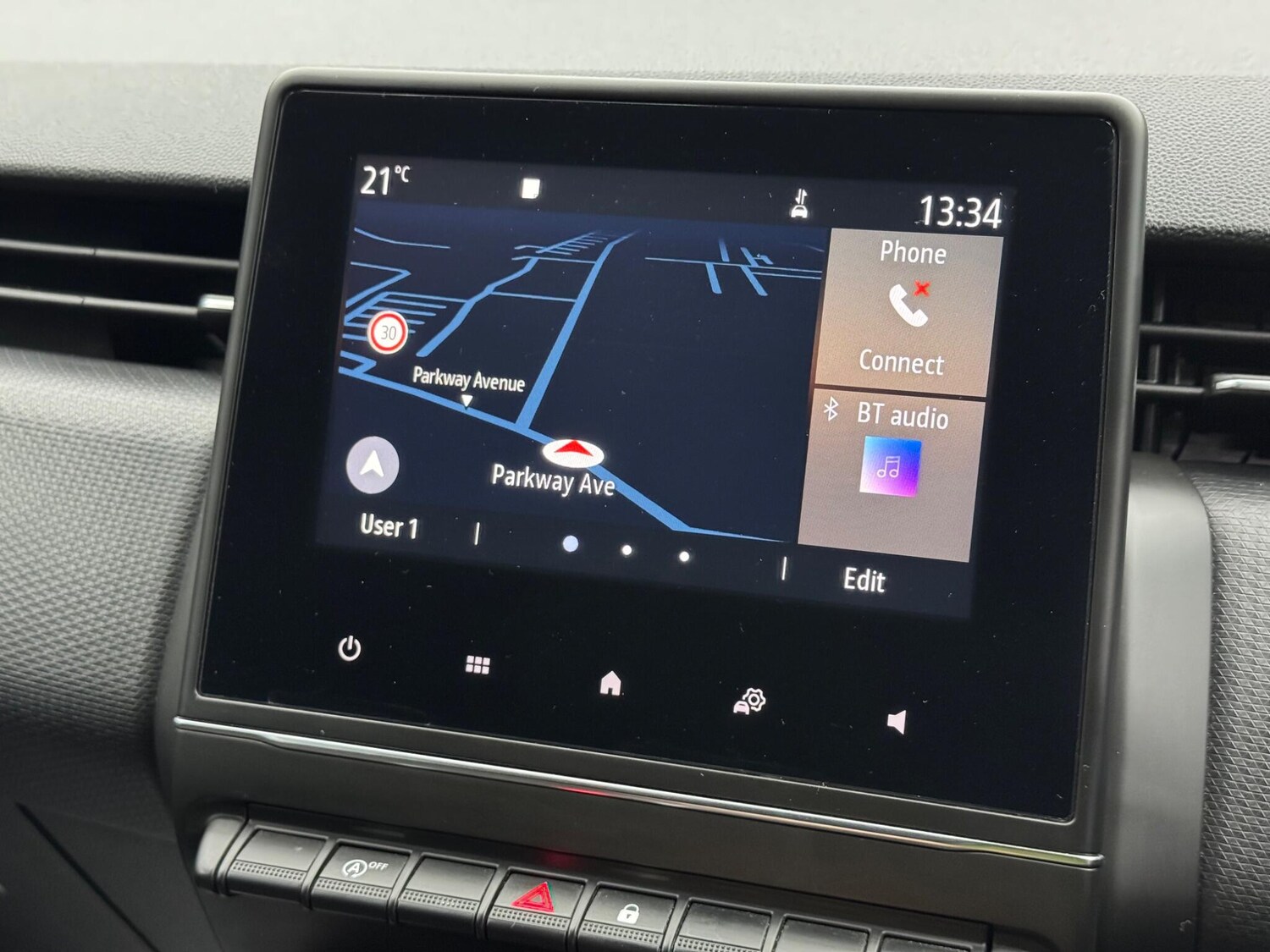 Used Renault Clio 2020 for sale - 76151626: Photo 28