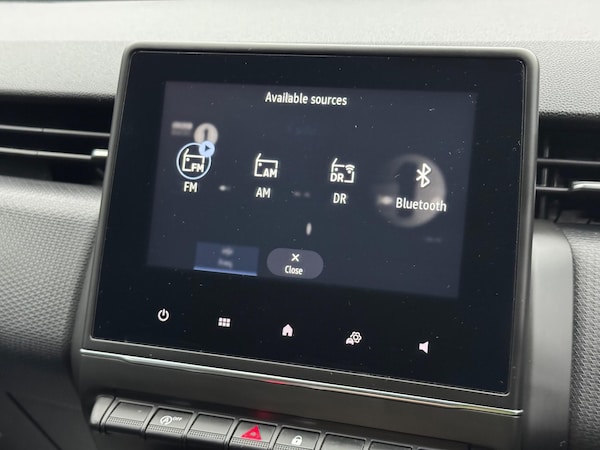 Used Renault Clio 2020 for sale - 76151626: Photo 30