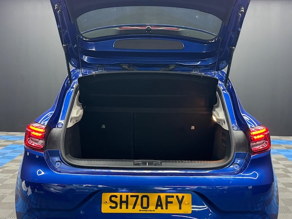 Used Renault Clio 2020 for sale - 76151626: Photo 36