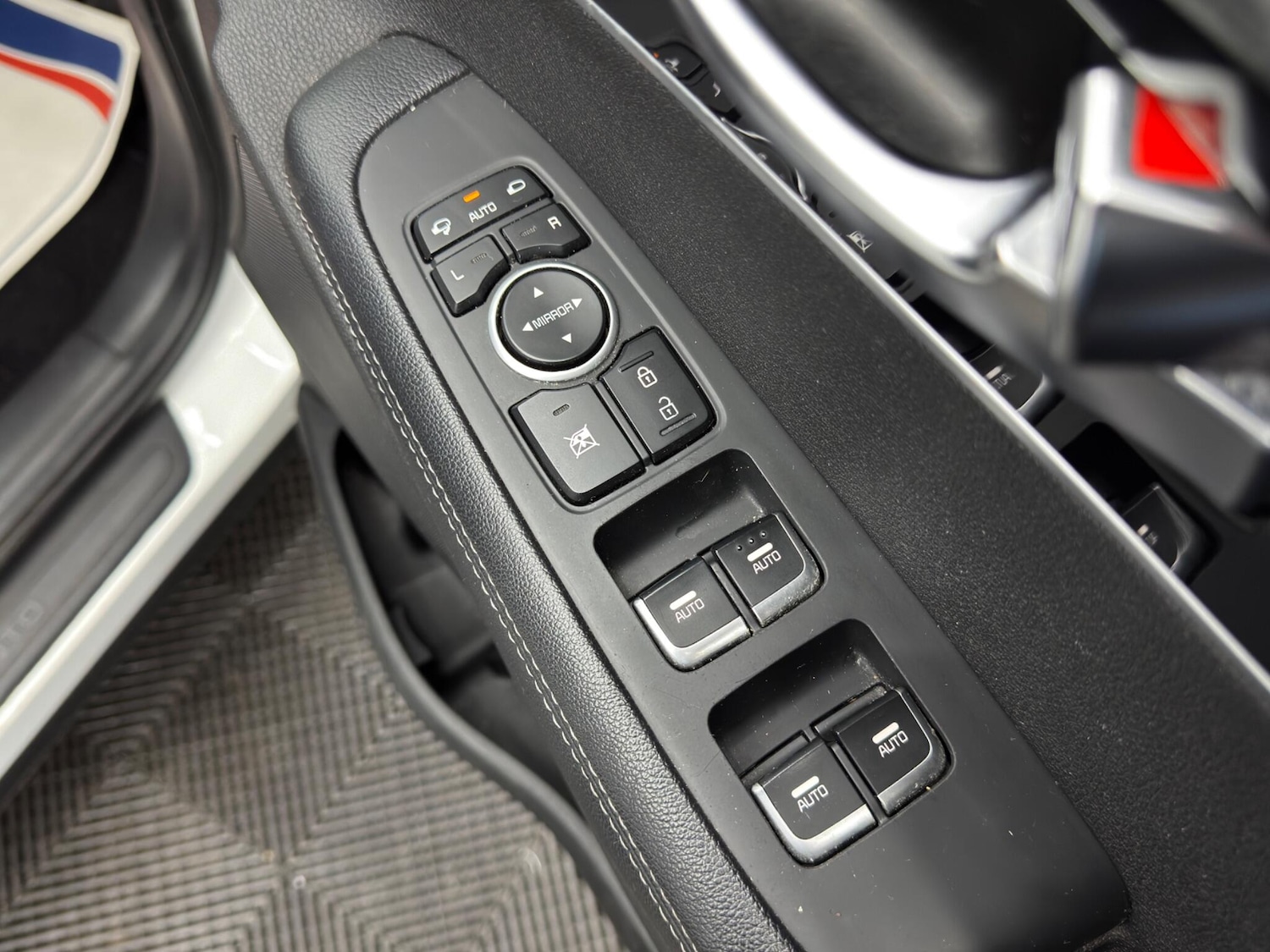 Used Kia Sorento for sale - 77278687: Photo 40