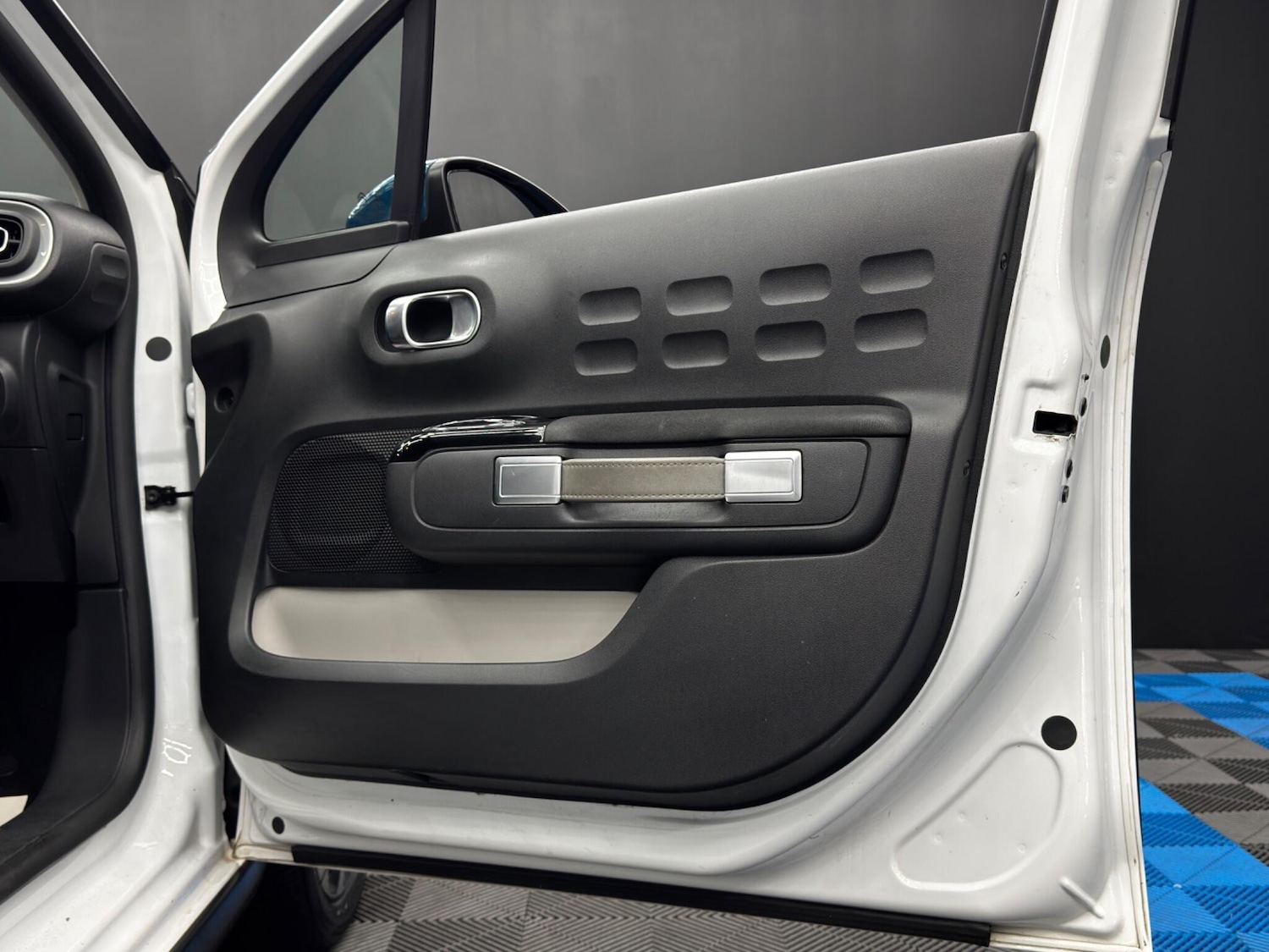 Used Citroen C3 2021 for sale - 76584177: Photo 36