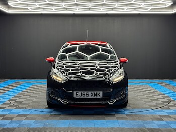 Used Ford Fiesta 2016 for sale - 77671184: Photo