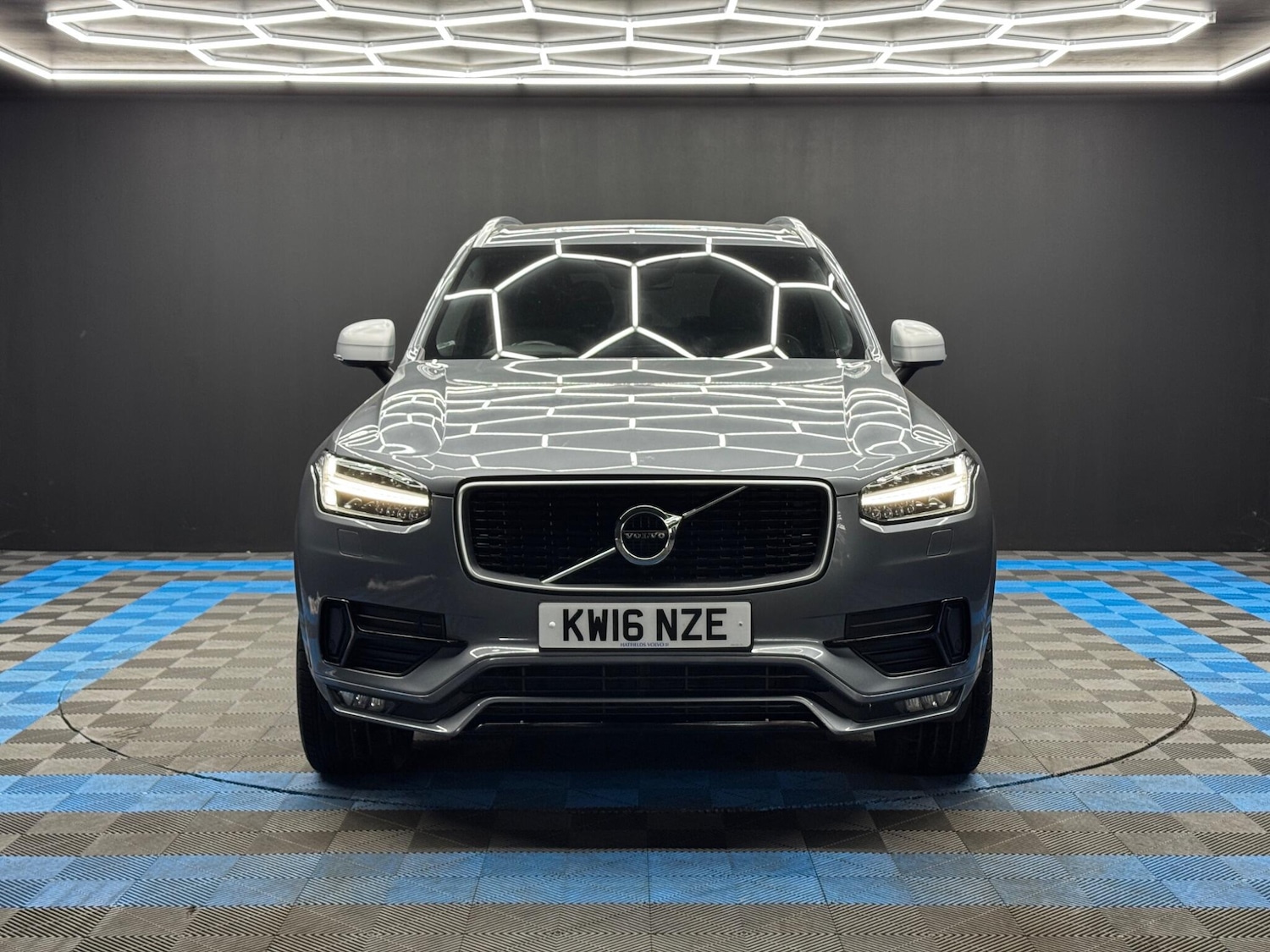 Used Volvo XC90 2016 for sale - 77939392: Photo 2