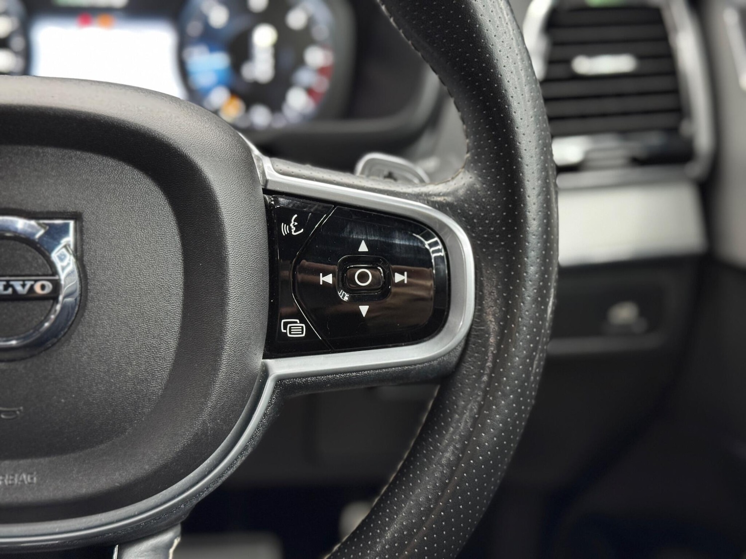 Used Volvo XC90 2016 for sale - 77939392: Photo 22