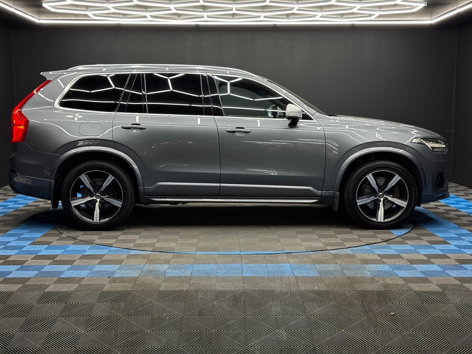 Used Volvo XC90 2016 for sale - 77939392: Photo 4