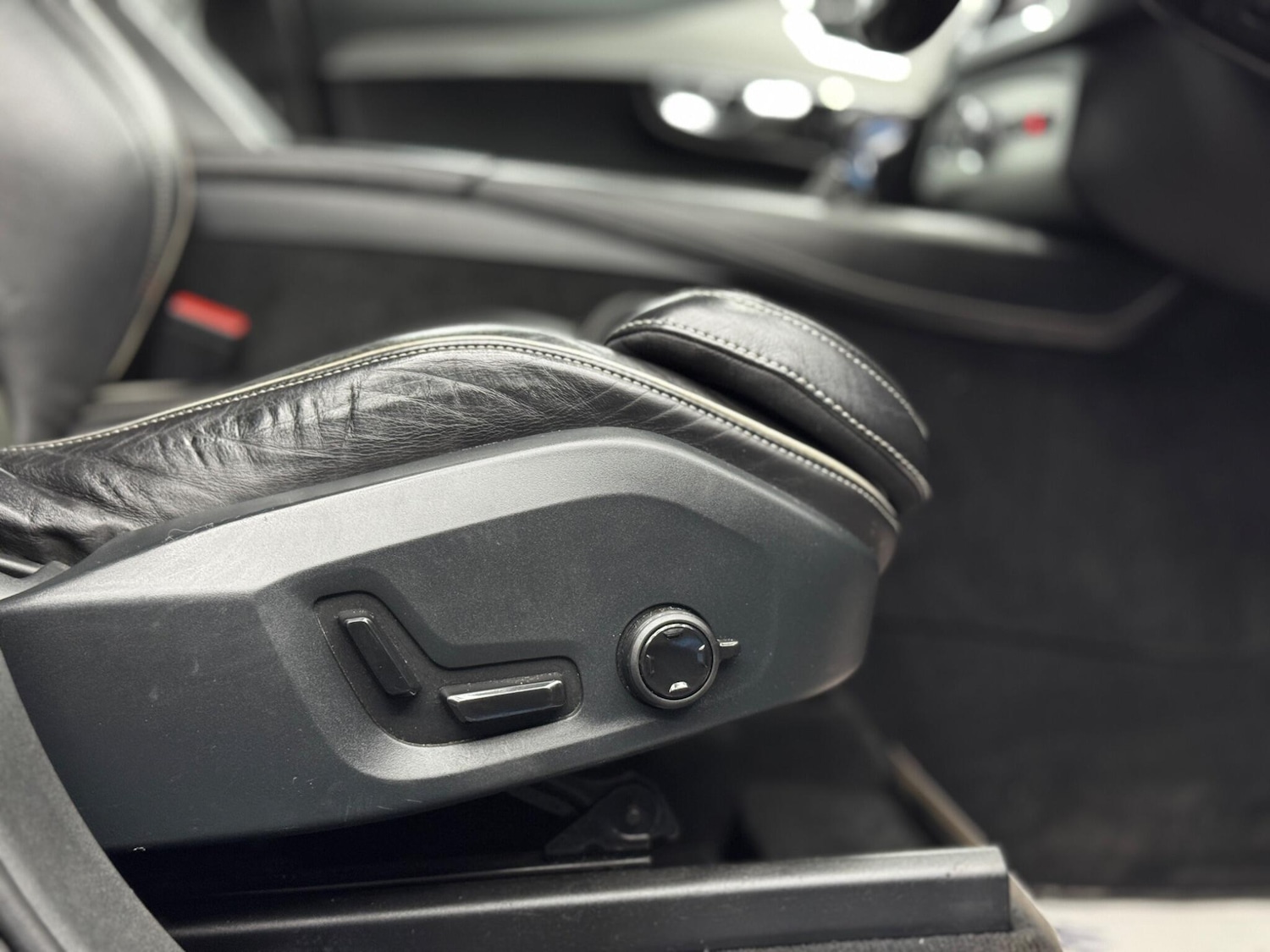 Used Volvo XC90 2016 for sale - 77939392: Photo 42