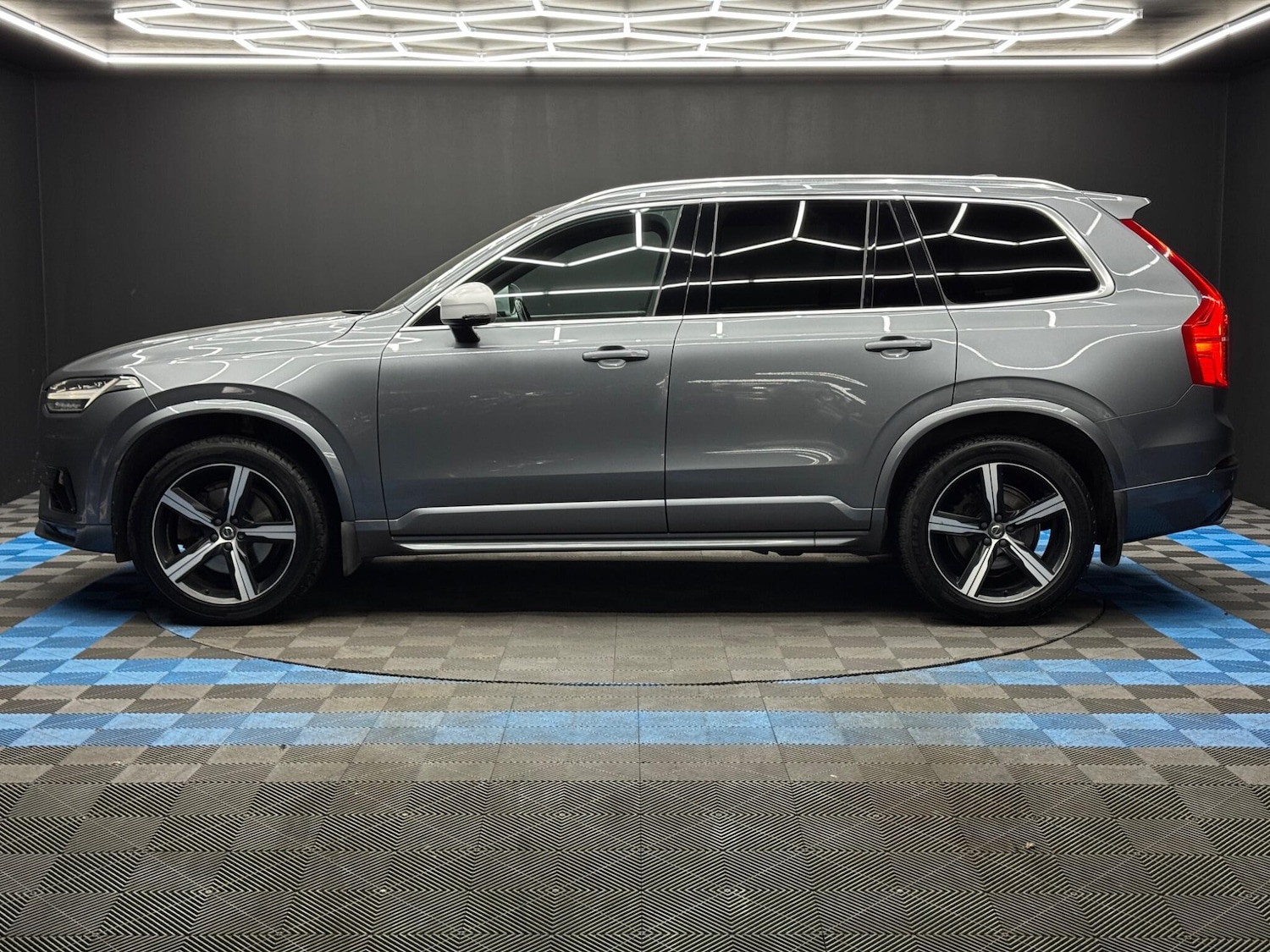 Used Volvo XC90 2016 for sale - 77939392: Photo 8