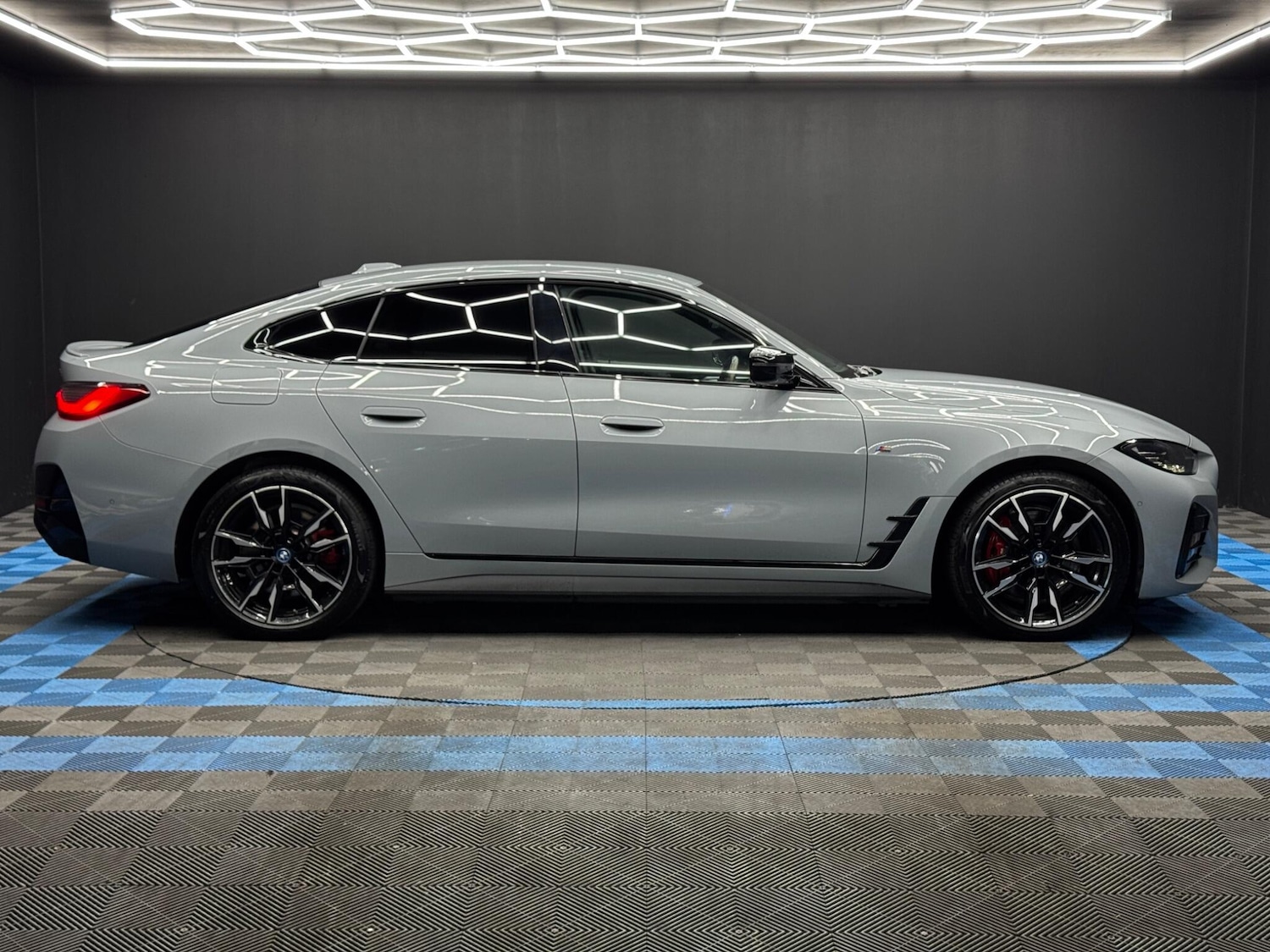 Used BMW i4 2022 for sale - 78171266: Photo 4