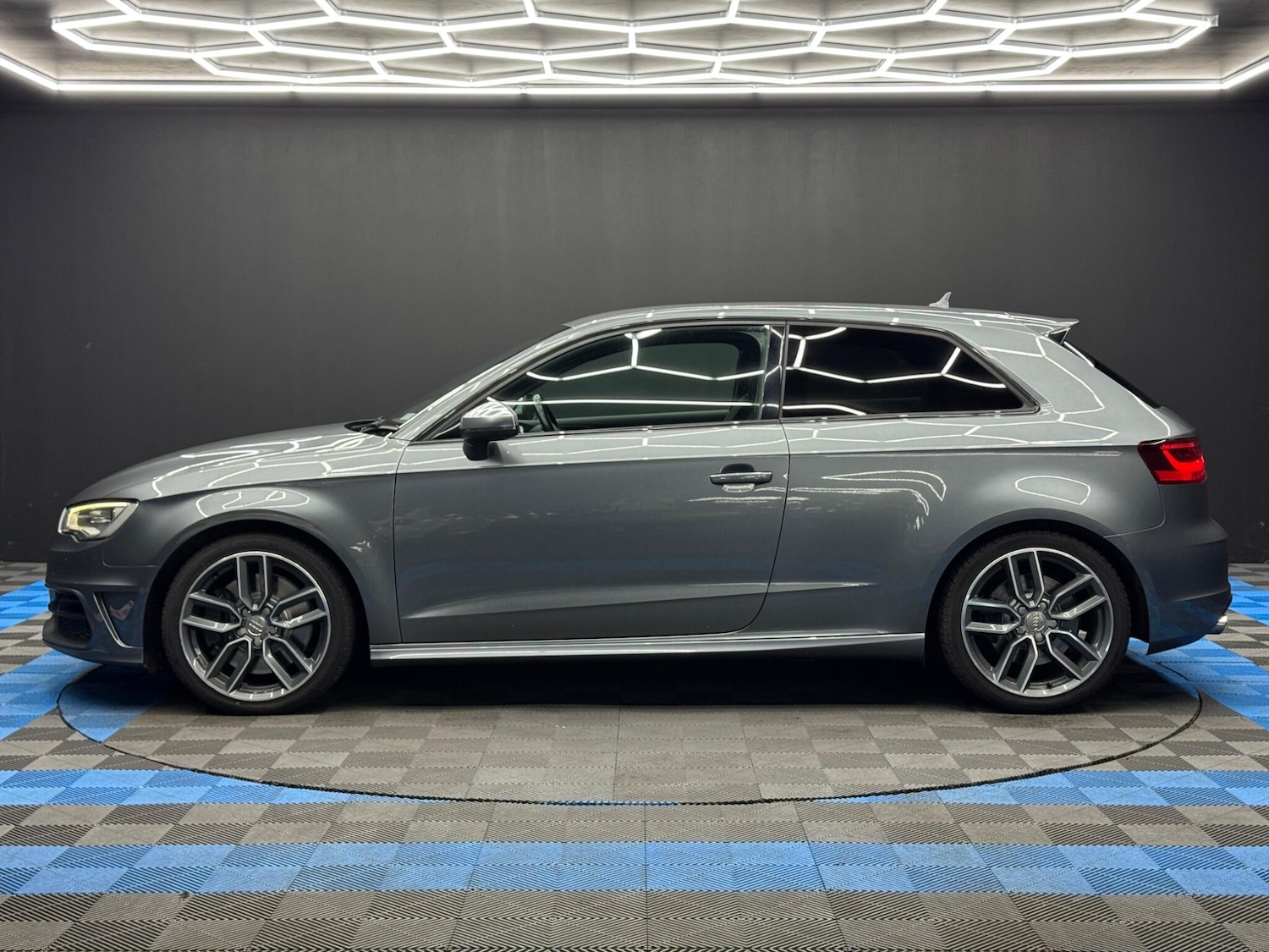 Used Audi A3 2015 for sale - 76607180: Photo 8