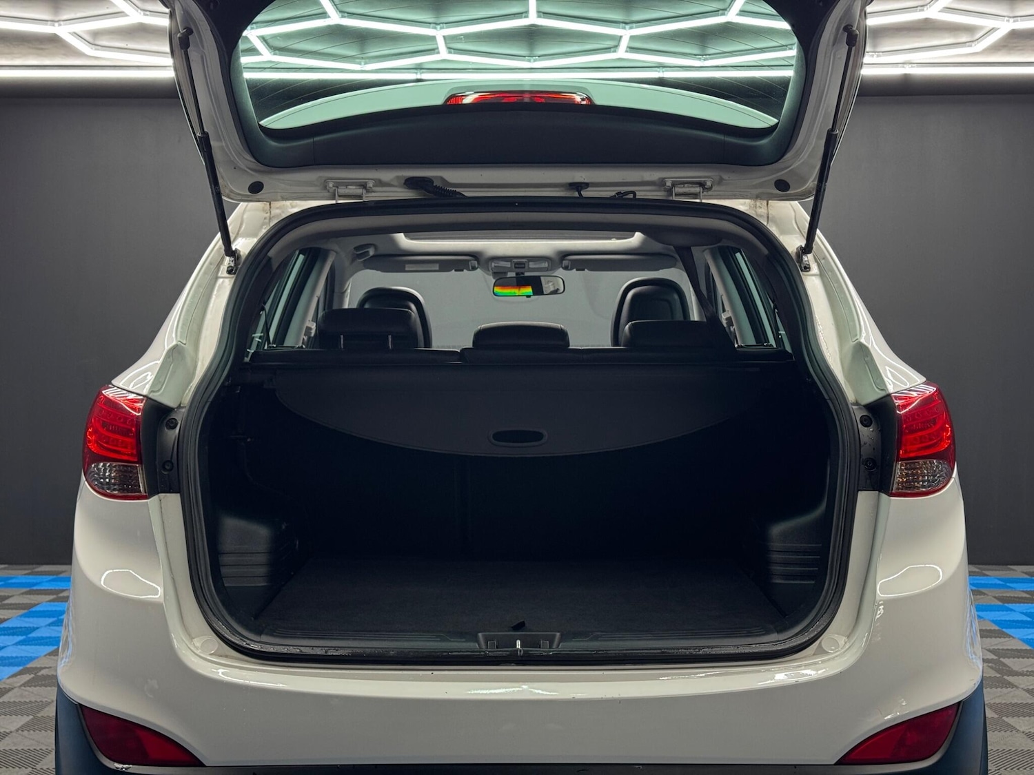 Used Hyundai Ix35 2013 for sale - 77015610: Photo 32