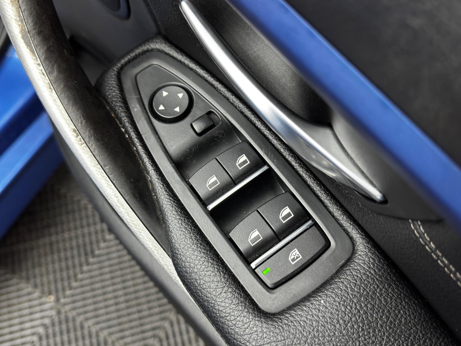 Used BMW 3 Series 2016 for sale - 76700695: Photo 44