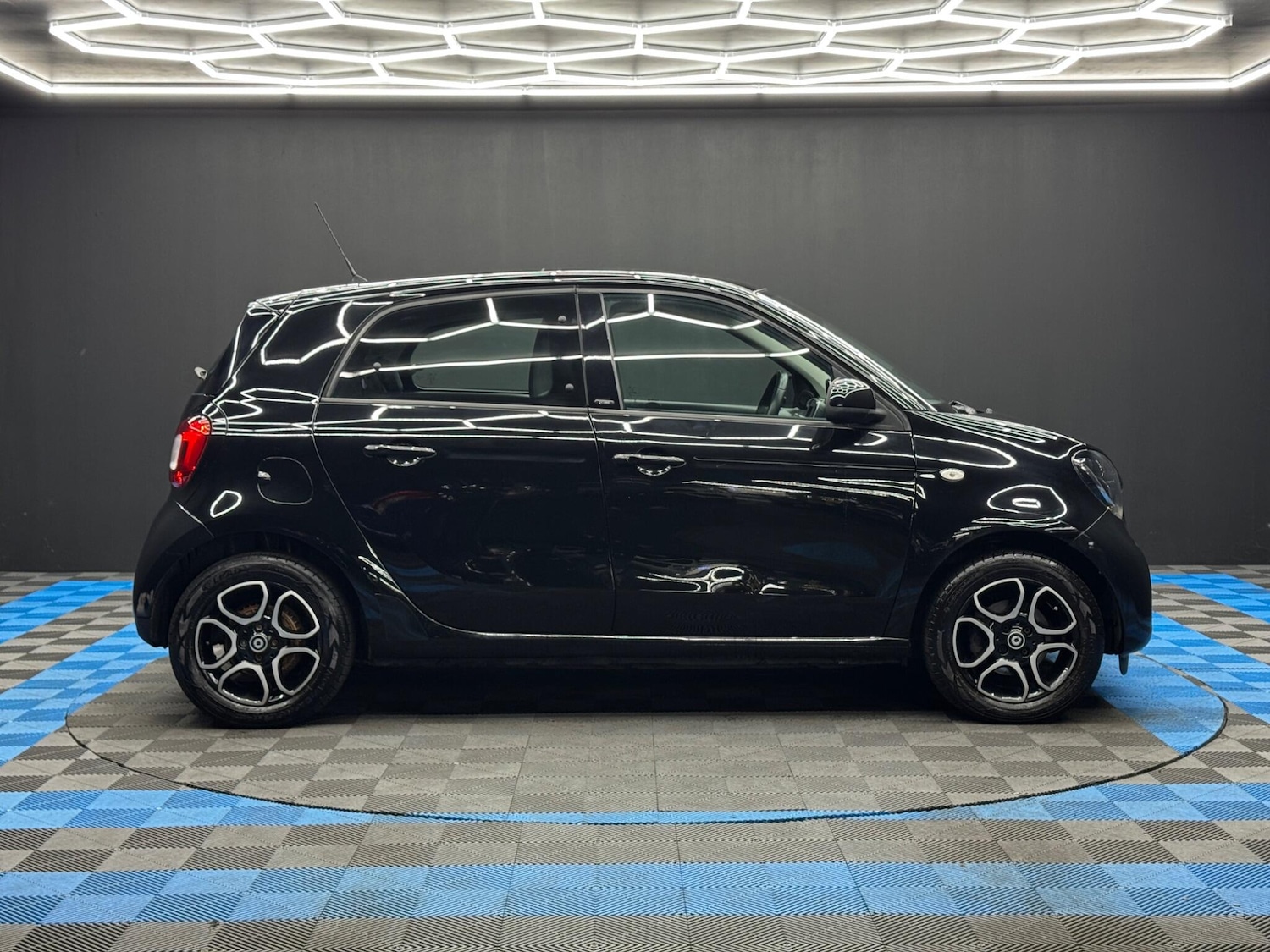 Used smart forfour 2015 for sale - 77050071: Photo 4