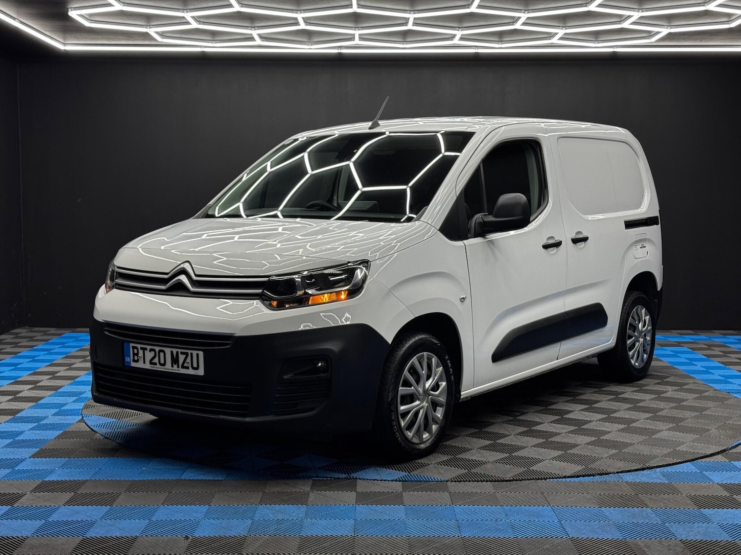 Used Citroen Berlingo 2020 for sale - 76359975: Photo 3