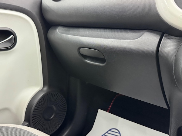 Used Renault Twingo 2015 for sale - 75224797: Photo 31