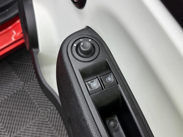 Used Renault Twingo 2015 for sale - 75224797: Photo 35