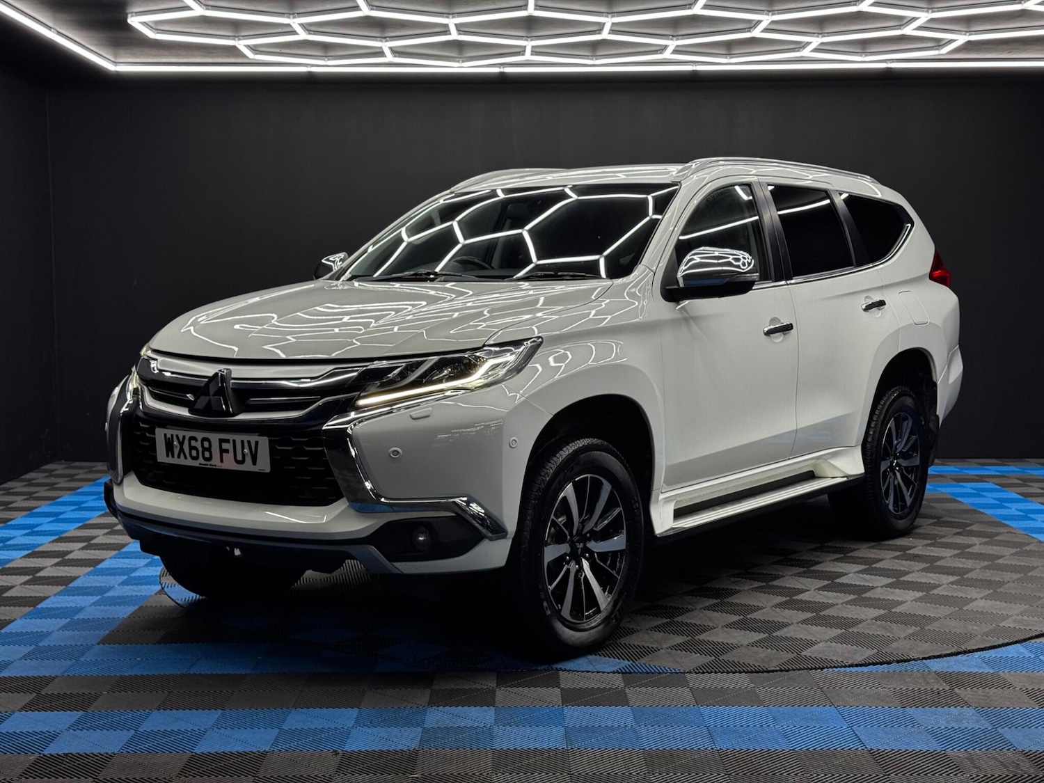 Used Mitsubishi Shogun Sport 2018 for sale - 76446735: Photo 3