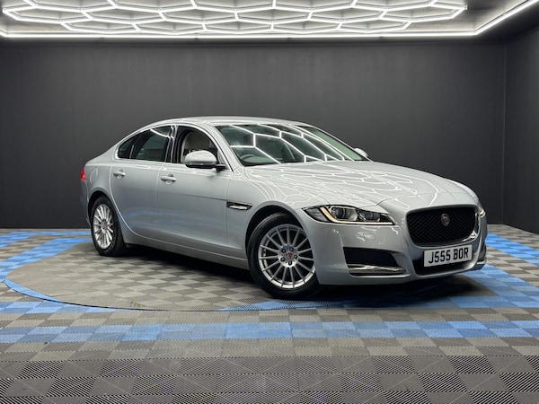 Used Jaguar XF 2019 for sale - 75089562: Photo 1