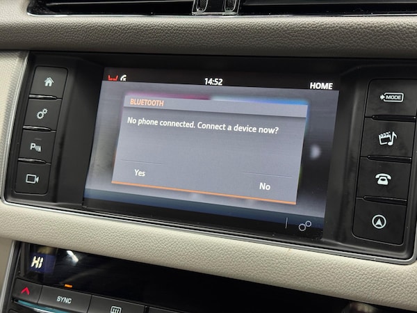 Used Jaguar XF 2019 for sale - 75089562: Photo 31