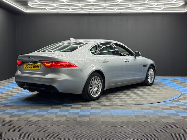 Used Jaguar XF 2019 for sale - 75089562: Photo 5