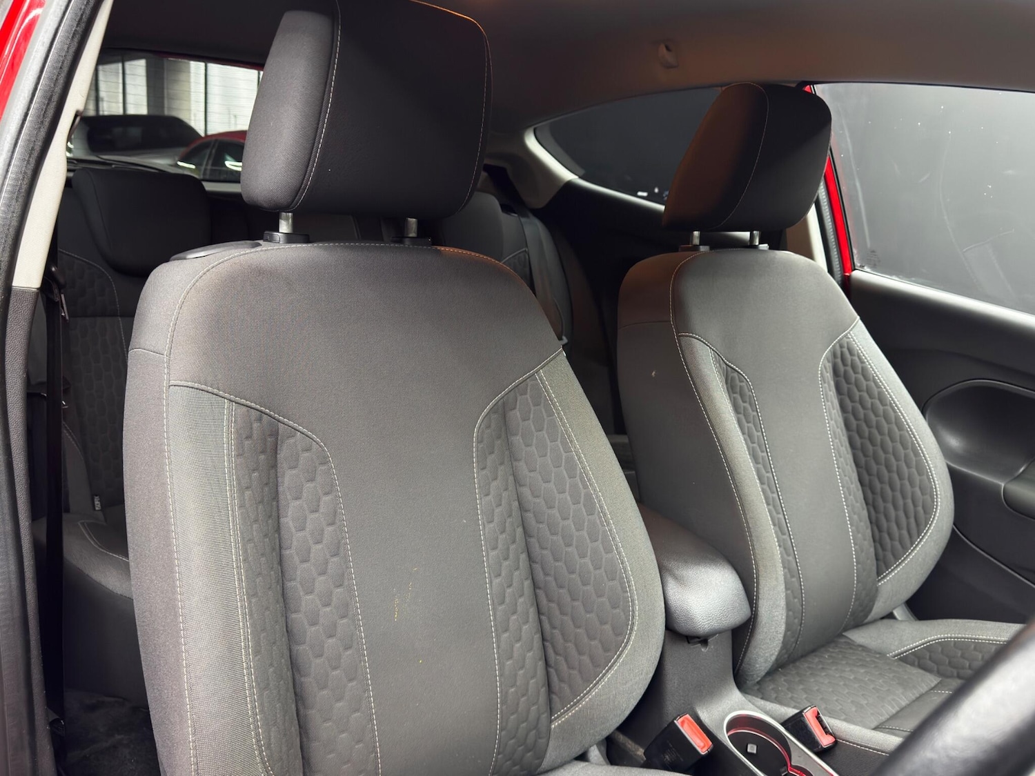 Used Ford Fiesta 2016 for sale - 77330750: Photo 12