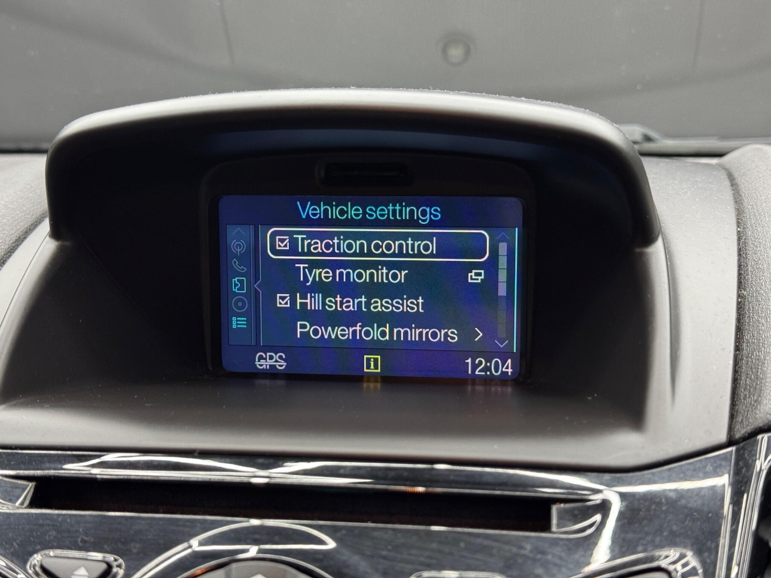 Used Ford Fiesta 2016 for sale - 77330750: Photo 29