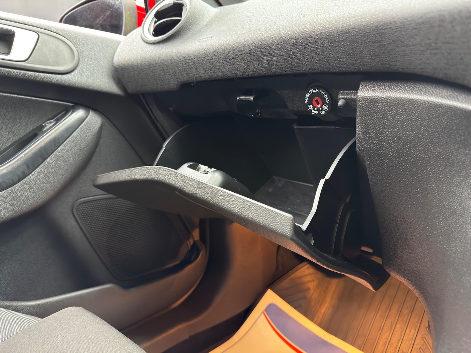 Used Ford Fiesta 2016 for sale - 77330750: Photo 31