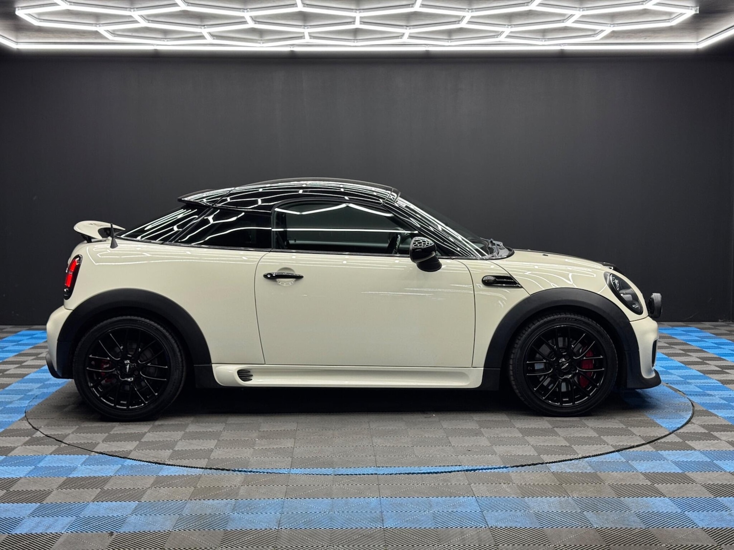 Used MINI Coupe 2015 for sale - 78170498: Photo 4