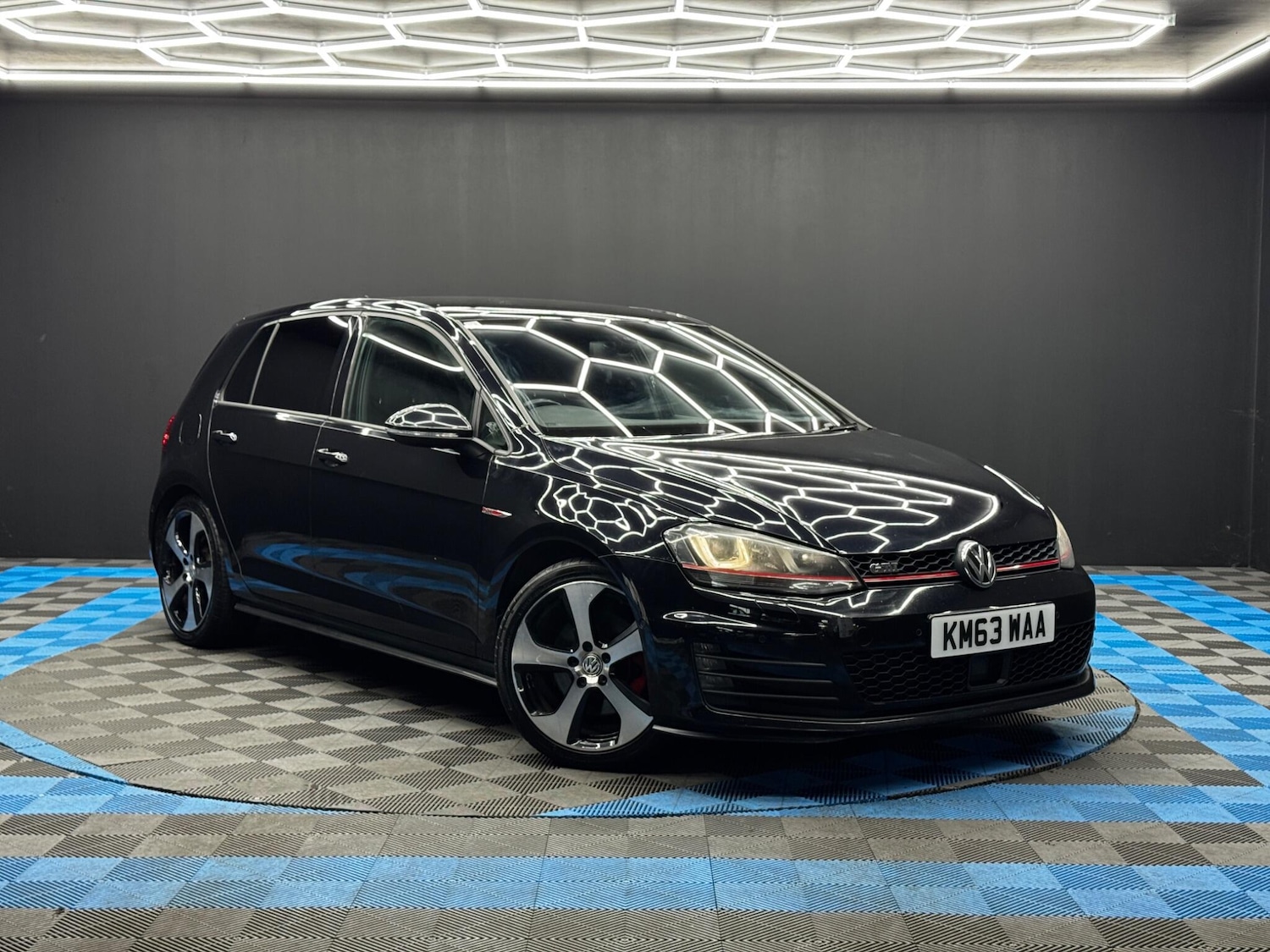 Used Volkswagen Golf 2013 for sale - 76913342: Photo 1