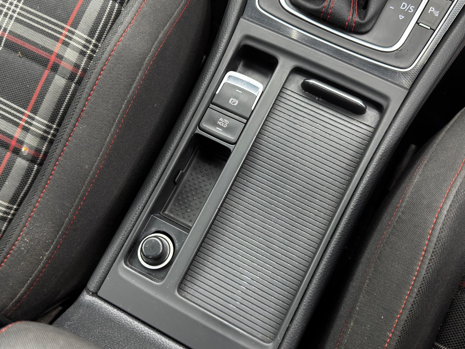 Used Volkswagen Golf 2013 for sale - 76913342: Photo 24