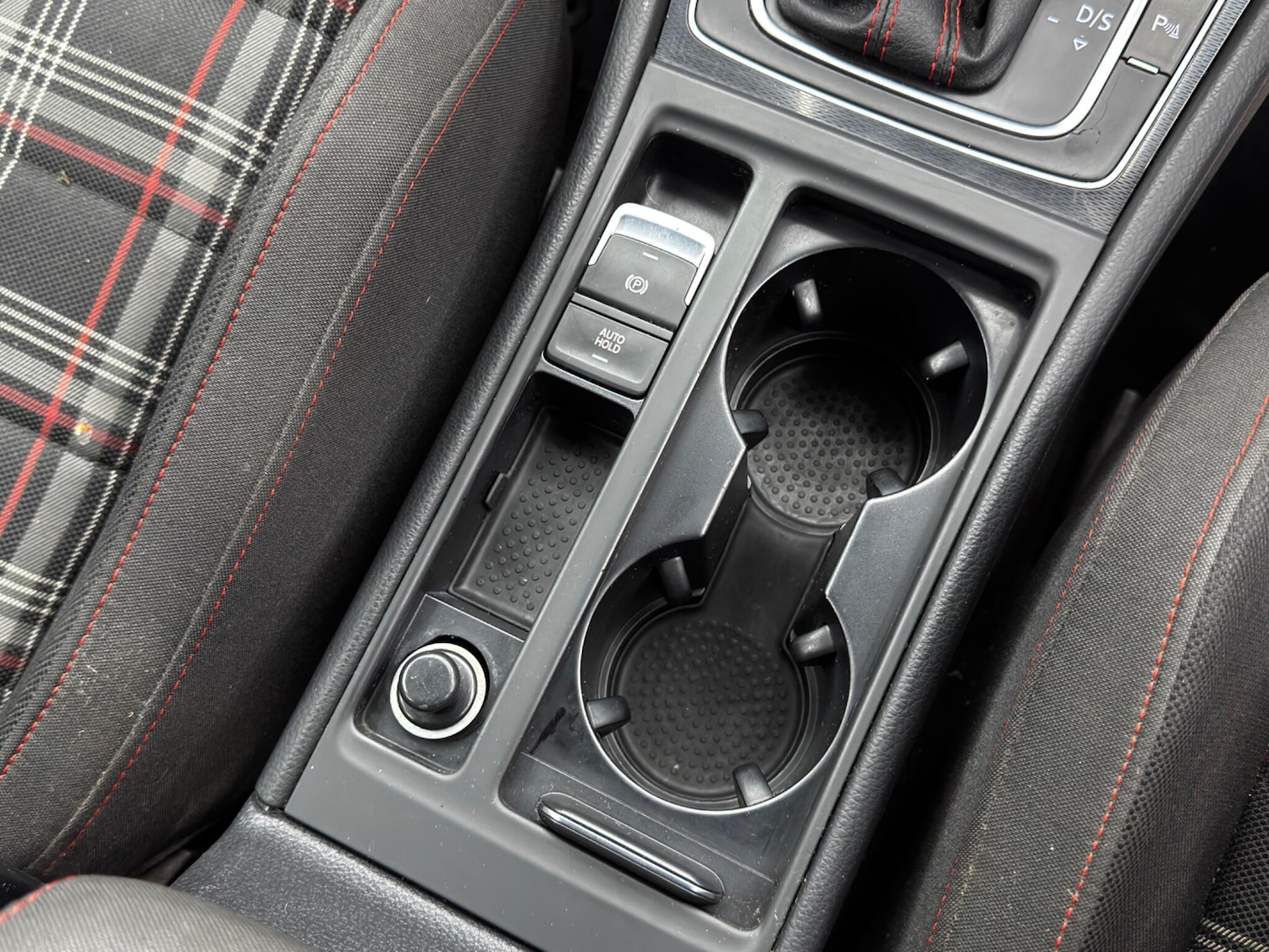 Used Volkswagen Golf 2013 for sale - 76913342: Photo 25