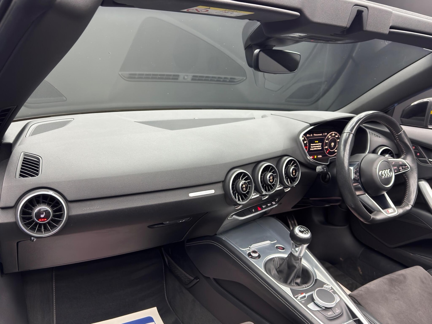 Used Audi TT 2015 for sale - 77049682: Photo 11