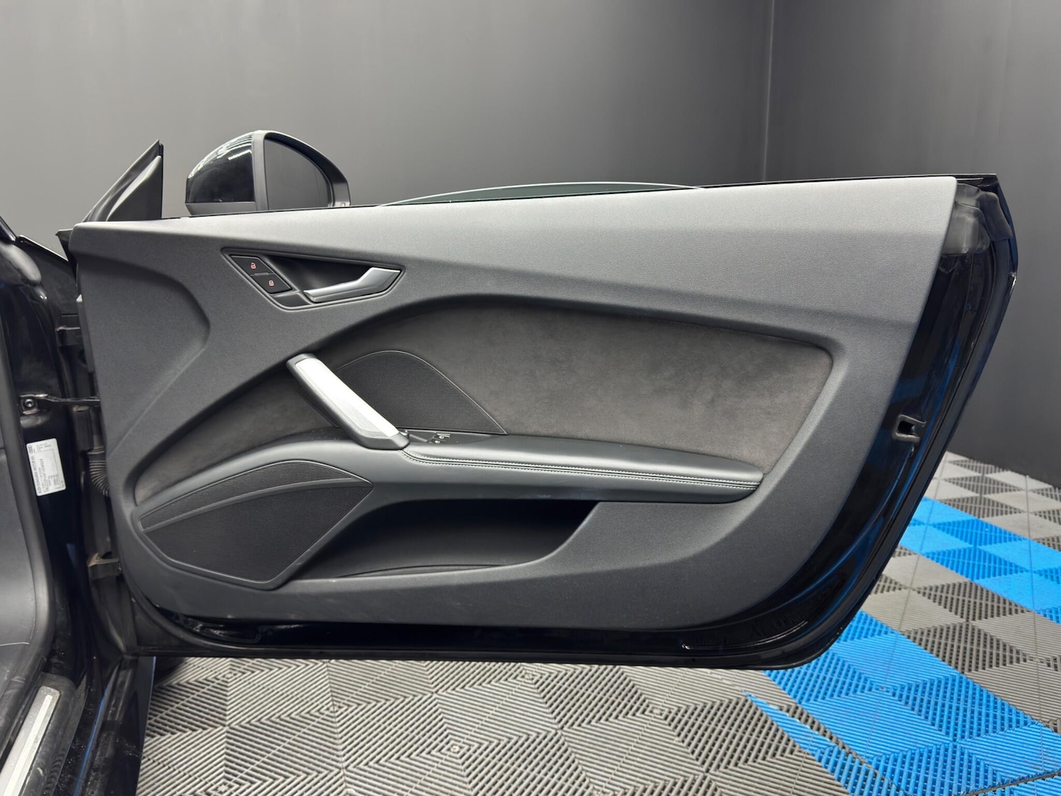 Used Audi TT 2015 for sale - 77049682: Photo 36