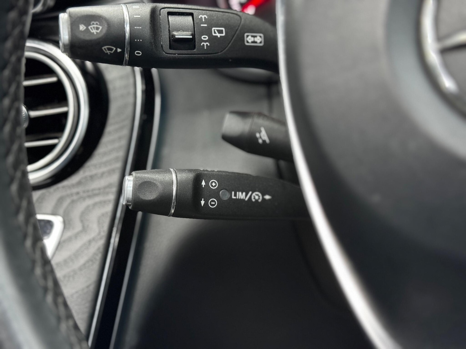 Used Mercedes-Benz GLC 2017 for sale - 76592513: Photo 21