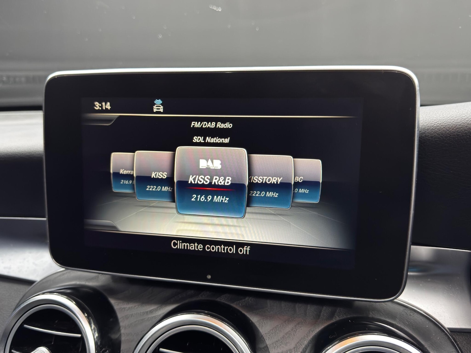 Used Mercedes-Benz GLC 2017 for sale - 76592513: Photo 28