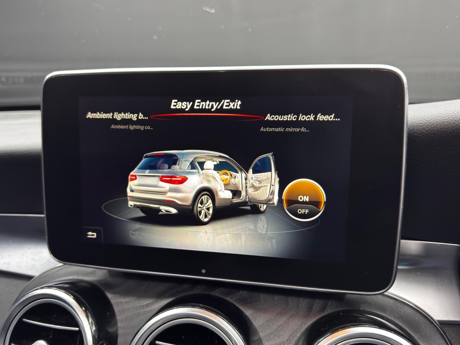 Used Mercedes-Benz GLC 2017 for sale - 76592513: Photo 33