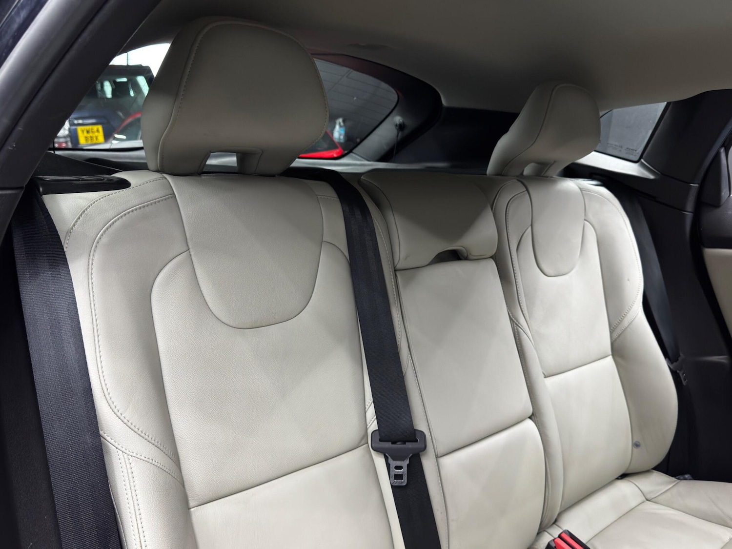 Used Volvo V40 2015 for sale - 77737506: Photo 15